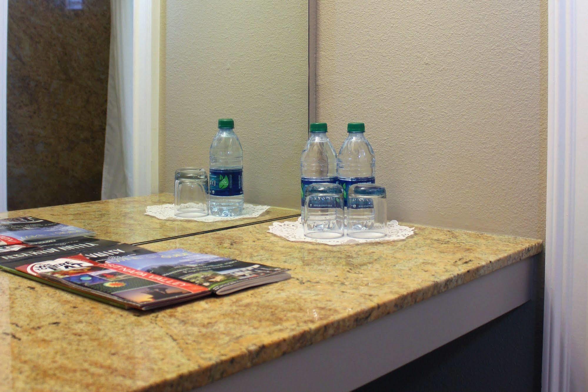 Bel Abri Napa Valley Inn Bagian luar foto